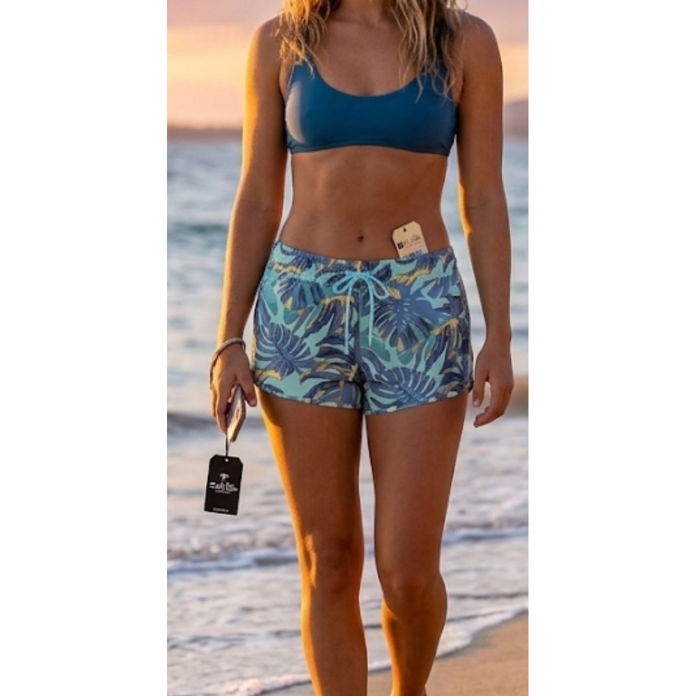 Salt LifE Short Light  Performance Aqua Trunks Women's L LTARU STY SLJ4046 NWT